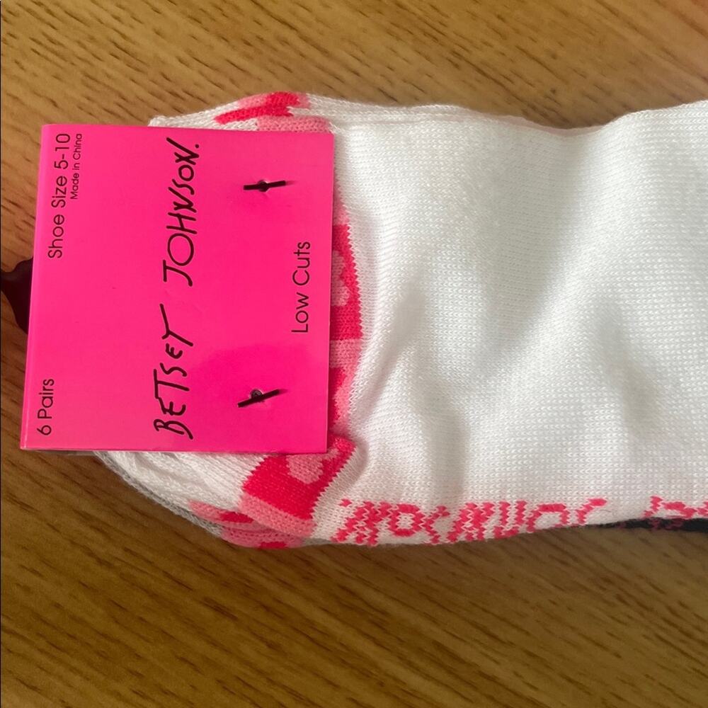 Bundle Of Betsy Johnson Socks Shoe Size 5-10 - Picture 7 of 10